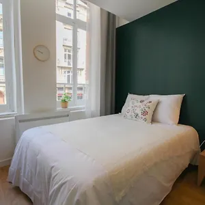 Appartement Grand Place - And Equipped Studio!, Rijsel